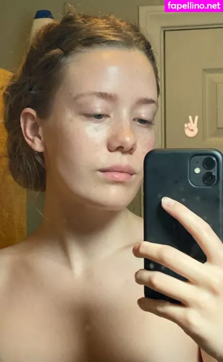 Berta Andrea Snaedal OnlyFans Thumbnail #FtZmdhIBRJ