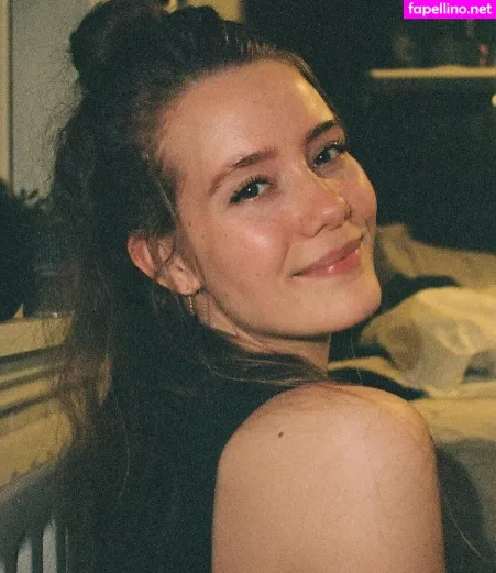 Berta Andrea Snaedal OnlyFans Thumbnail #MdBF2VubLC