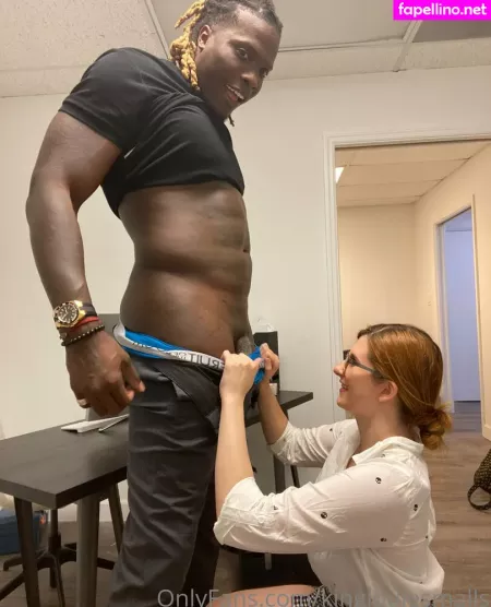 Bess Breast OnlyFans Thumbnail #oXNBBAs0r0