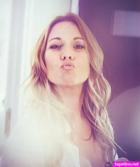 Bestofonlyfans1 OnlyFans Thumbnail #TwHutvBRek