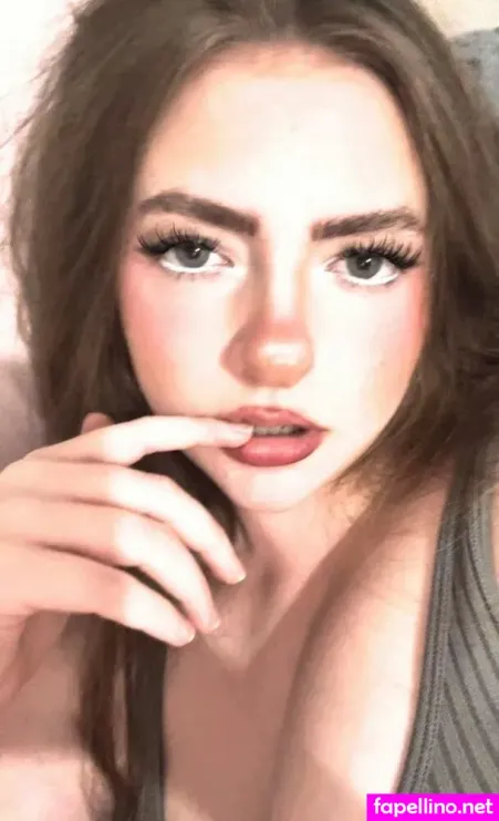 Beth Aura OnlyFans Thumbnail #6OobvuUqQG