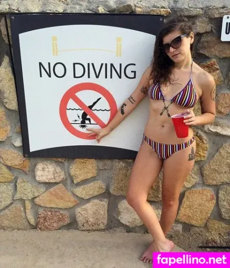 Bethany Cosentino OnlyFans Thumbnail #TCStKmTxxf