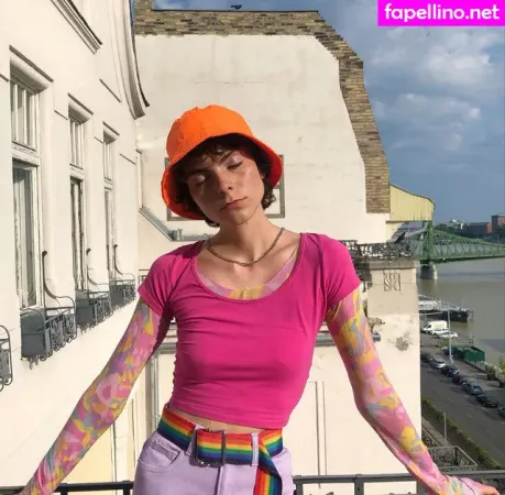 Betti Paksi OnlyFans Thumbnail #15dQFDfBNU