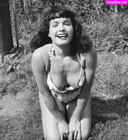 Bettie Page OnlyFans Thumbnail #l7QIraUxy7