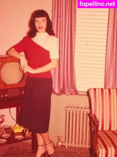 Bettie Page OnlyFans Thumbnail #xBtLgVH4uZ