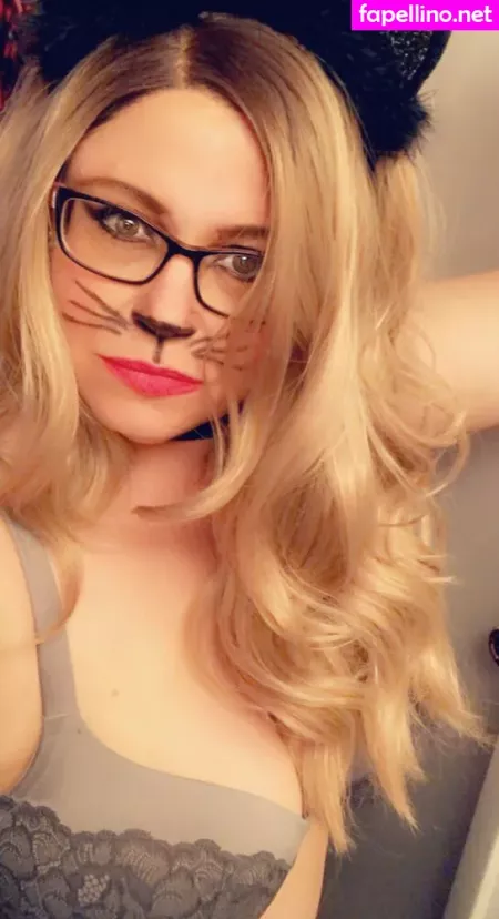 Bettieblushe OnlyFans Thumbnail #M7GRhur8AQ