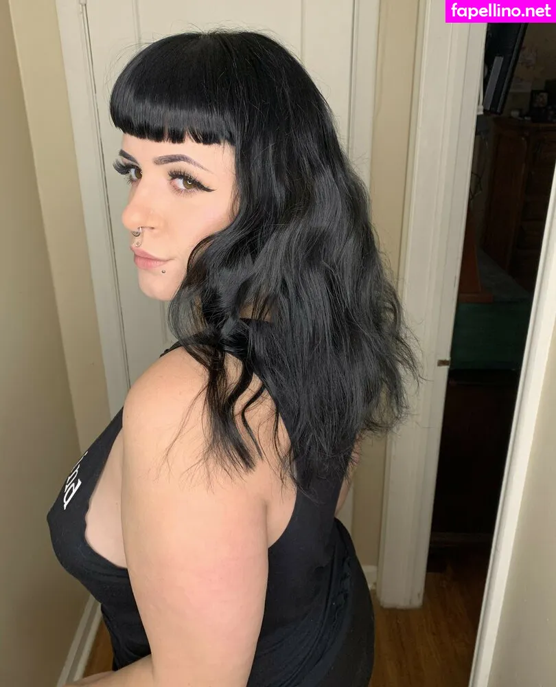 bettiepage, bettiespaige Nude Leaked OnlyFans Photo #7fJZ4bCv0u