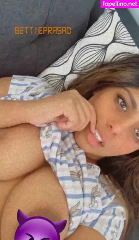 Bettiexox OnlyFans Thumbnail #xtdYWCTdUS