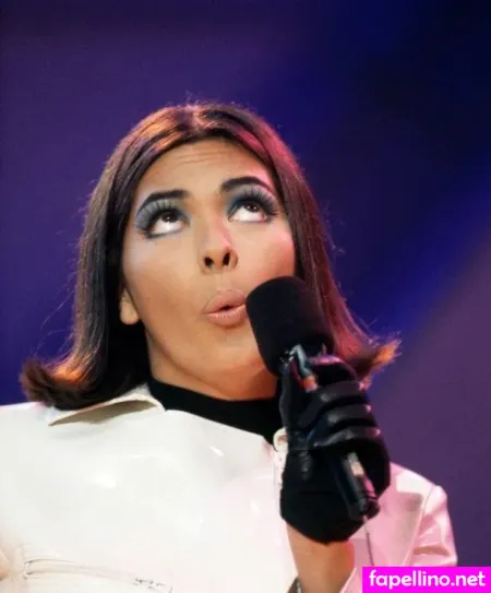 Betty Boo Singer OnlyFans Thumbnail #3SAGZRFFOY