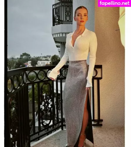 Betty Gilpin OnlyFans Thumbnail #zh33YCzCSw