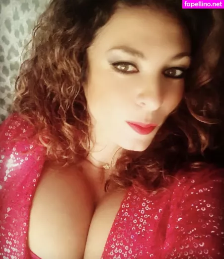 Betty Larouge OnlyFans Thumbnail #QSW3VRpaJR