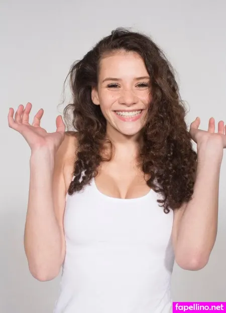 Betty Taube OnlyFans Thumbnail #sU2COmnFBM