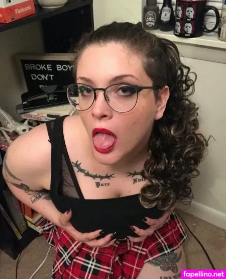 Bettycake666 OnlyFans Thumbnail #Uy7uGk4vTb