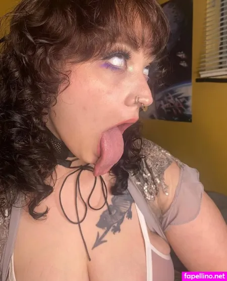 Bettynettles OnlyFans Thumbnail #y7i4Umfdik