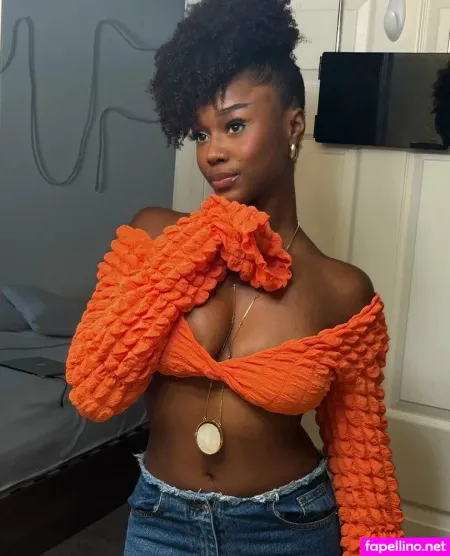 Beverly Pierre OnlyFans Thumbnail #BUPxZQT5aa