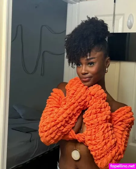 Beverly Pierre OnlyFans Thumbnail #k1yxDAAorJ