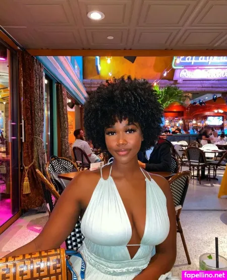 Beverly Pierre OnlyFans Thumbnail #y5XQU0dCty