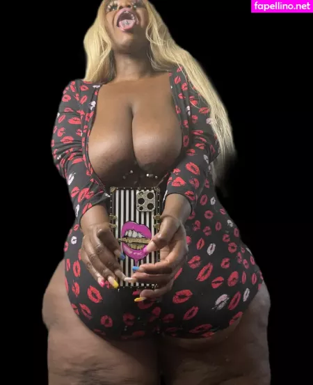 Beverlyblue3x OnlyFans Thumbnail #1JZHeBuEg2