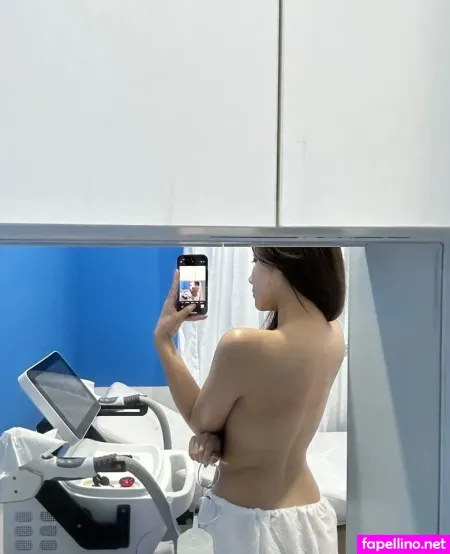 Beverlyloh OnlyFans Thumbnail #Srdytegrm7