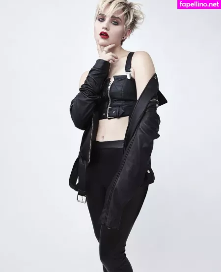 Bex Taylor Klaus OnlyFans Thumbnail #aB1p0tGMVM