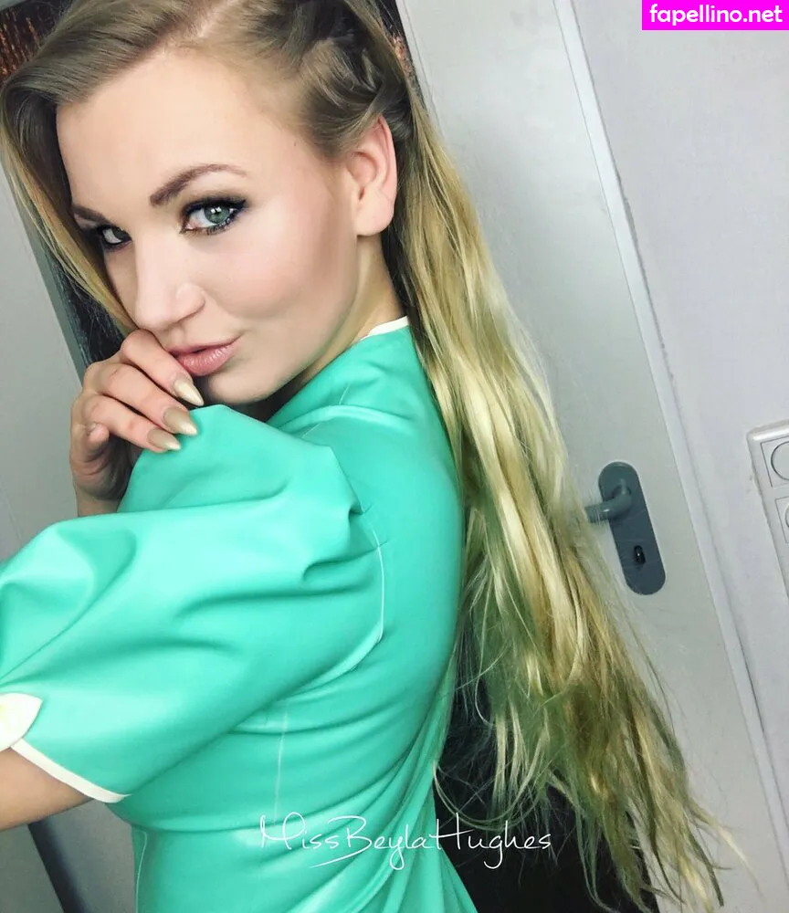 beylahughes, ellahughesxxx, missbeylahughes Nude Leaked OnlyFans Photo #PSTLwVtYKg