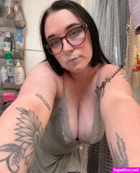 Bgirljesssssie1free OnlyFans Thumbnail #V0M5mzhZh0