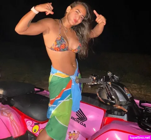 Biamesquita OnlyFans Thumbnail #wUewzNRUly
