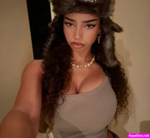 Bianca Alexandra OnlyFans Thumbnail #OC7pYvew1X