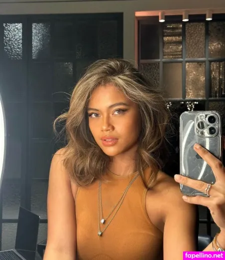 Bianca Bustamante OnlyFans Thumbnail #Art4239hg6