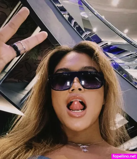 Bianca Bustamante OnlyFans Thumbnail #qKDJqIi0Vd