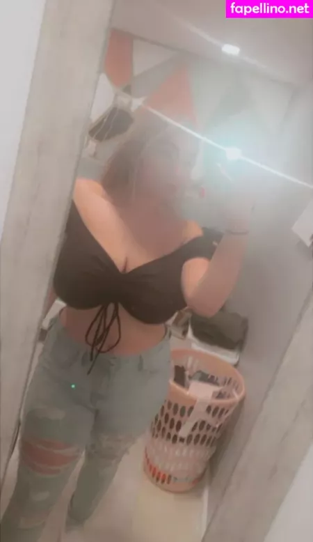 Bianca C OnlyFans Thumbnail #9elDxxExix