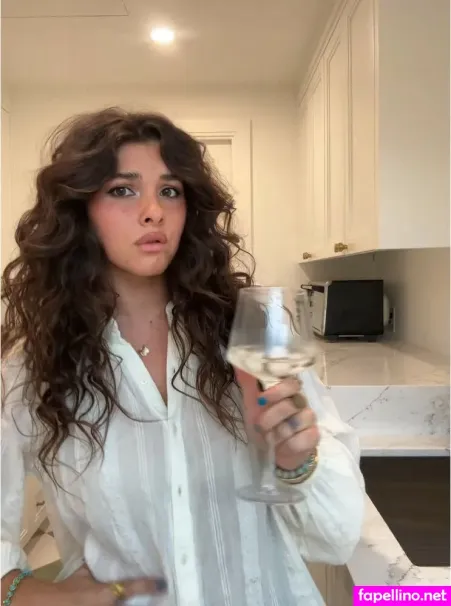 Bianca Cantando OnlyFans Thumbnail #GrqITxhYyE