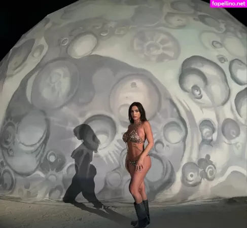 Bianca Censori OnlyFans Thumbnail #h5H97DHUID