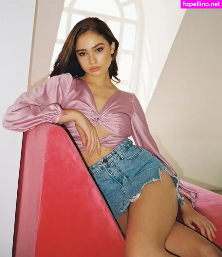 Bianca Finch OnlyFans Thumbnail #Odkgr8nJWr