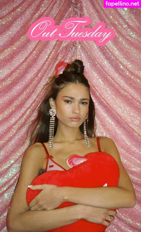 Bianca Finch OnlyFans Thumbnail #qxOf5co9y4