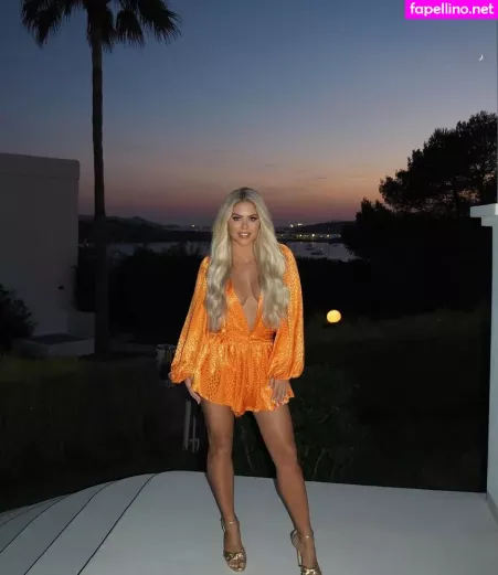 Bianca Gascoigne OnlyFans Thumbnail #cXreK2LohB