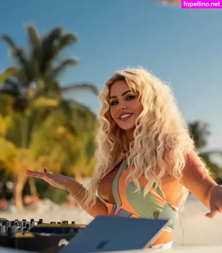 Bianca Gascoigne OnlyFans Thumbnail #okwe3cBAr3