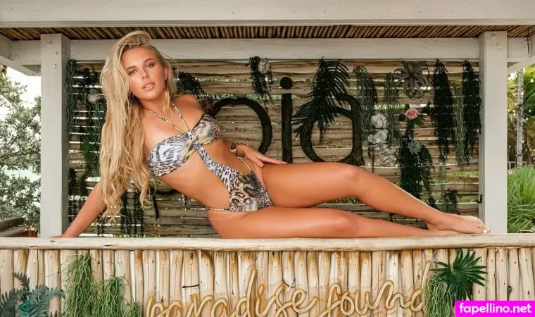 Bianca Ghezzi 5 OnlyFans Thumbnail #L5A1WMKqQR