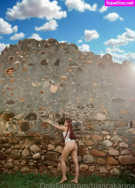 Bianca Karina OnlyFans Thumbnail #lZvOveoyrn