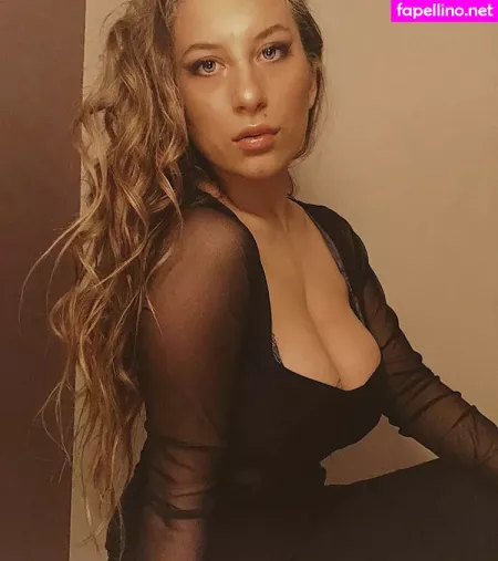 Bianca Novelli OnlyFans Thumbnail #XyylbPXGMG