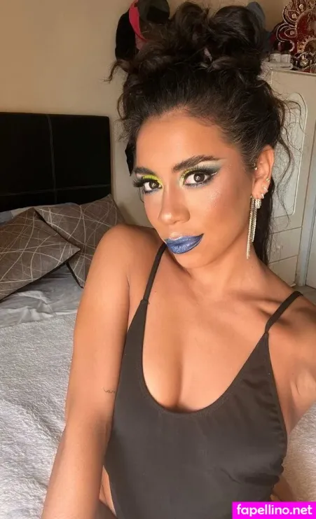 Bianca Sanchez OnlyFans Thumbnail #OLfHcJ73zN