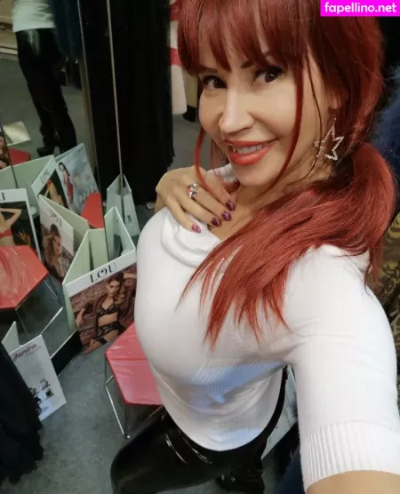 Biancabeauchamp OnlyFans Thumbnail #UhXncb8C5i