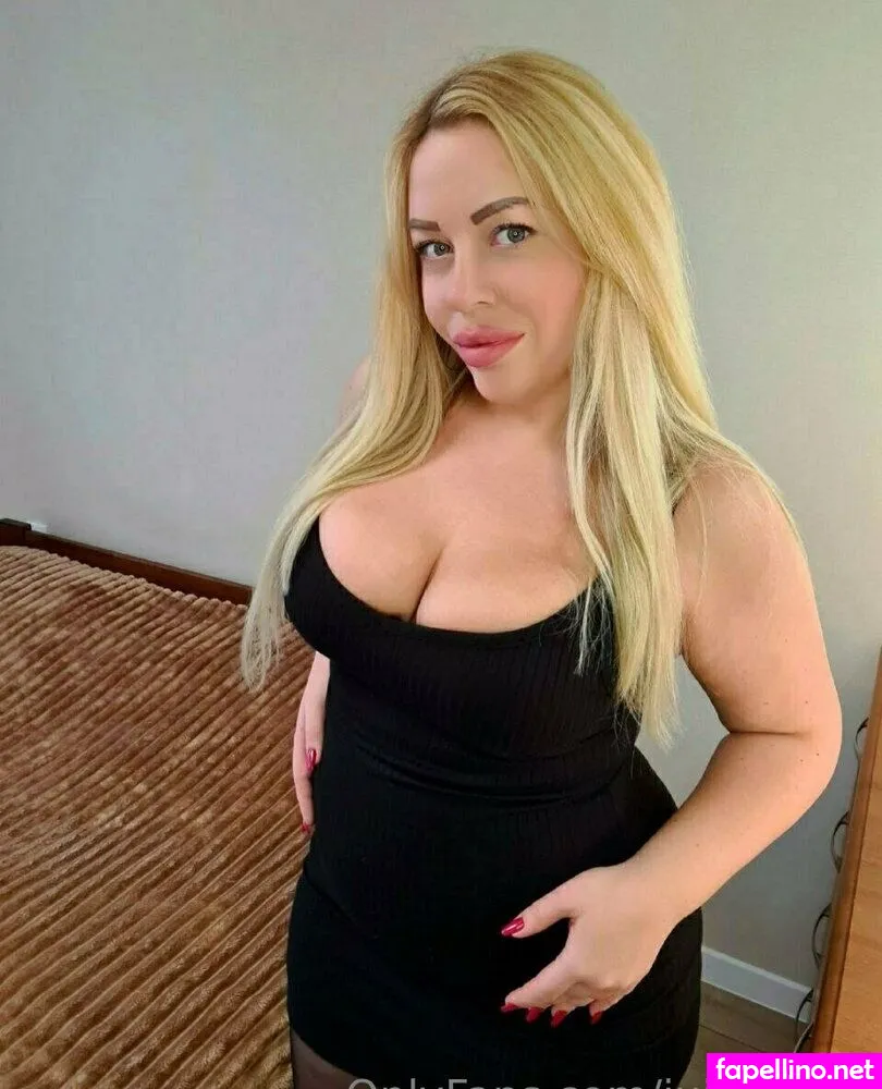 biancastarz, biancatarot Nude Leaked OnlyFans Photo #WaDd45Ns79