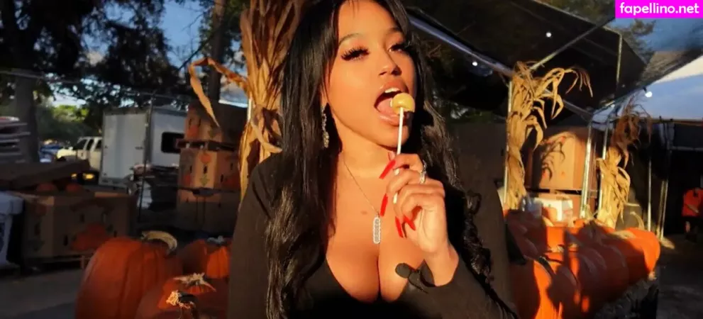 Biancathebaker OnlyFans Thumbnail #0QkURJNBIB