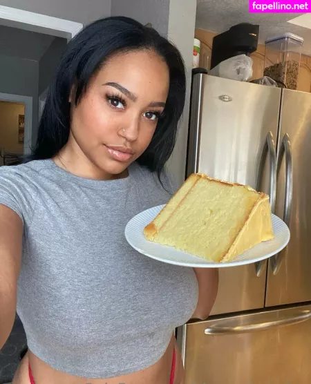 Biancathebaker OnlyFans Thumbnail #5FxFhNk2rs