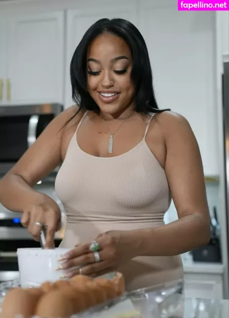 Biancathebaker OnlyFans Thumbnail #mNLvGIoWfV