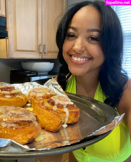 Biancathebaker OnlyFans Thumbnail #uJ1QQrM675