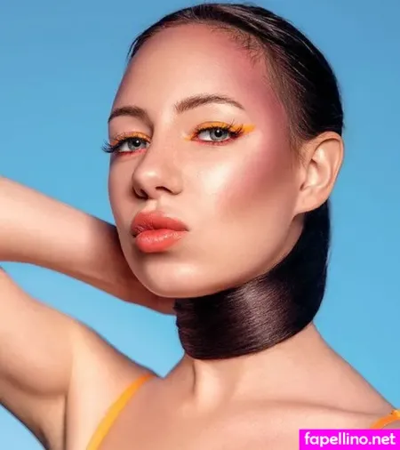 Bianka69666yy OnlyFans Thumbnail #g3LupUmn6v