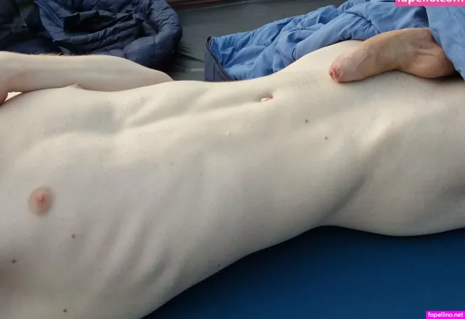 Bicuriousboi99 OnlyFans Thumbnail #QOeuQ7siIi