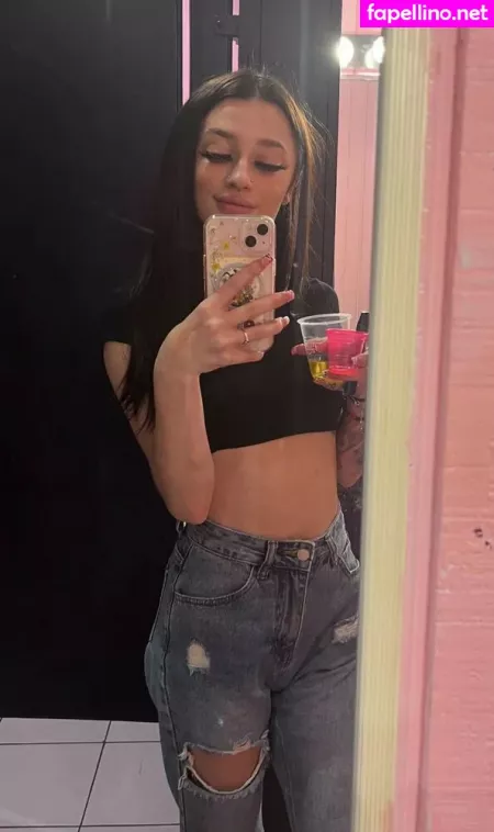 Biddiebb OnlyFans Thumbnail #Ru6rHL3wn9